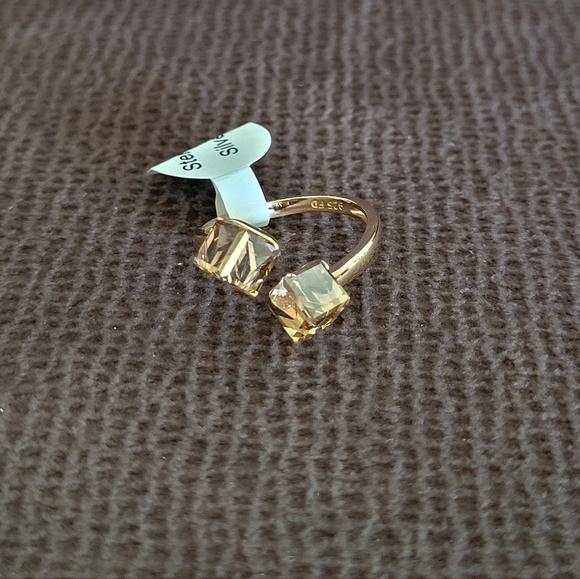 bleu💙 sage Champagne🍾 Colored Cube🧊 Crystals💎 Bypass Ring - NWT - Picture 2 of 16